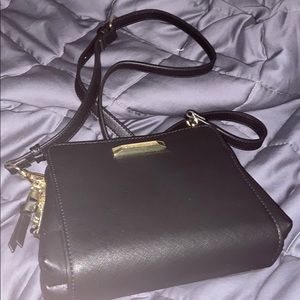 (SOLD) Steve Madden Black Purse New